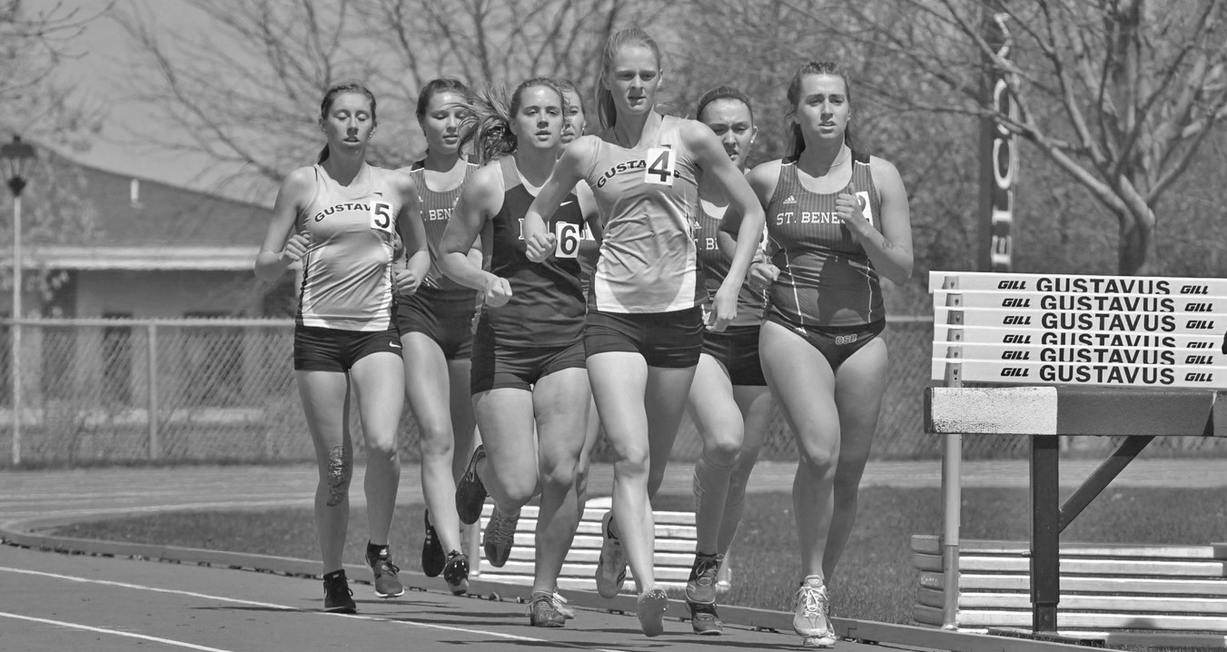 Sophomore Kourtney Kulseth leads the pack during the 3000M Steeplechase at the Drake Alternative meet.