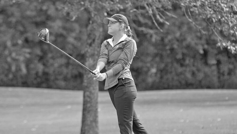 Sophomore Erin Ericson tees off at the MIAC Championships this past weekend. Ericson posted the best individual score (75) on the team and finished sixth overall.