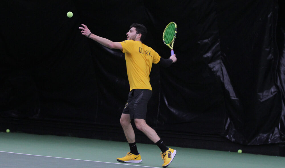 Senior Yassine Derbani is off to a strong start for the Gusties, winning all three of his matchups this season. The team has seen some early success, starting their 2019 campaign 3-0.