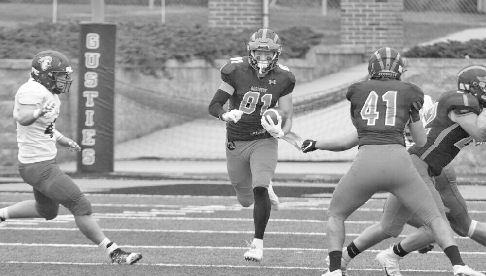 Senior Josh Kirk was the driving force in Gustavus’ success against Concordia. His 233 receiving yards, second most in program history, earned him MIAC Athlete of the Week honors.